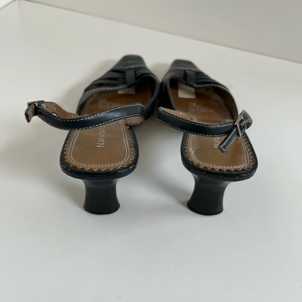 Naturalized Navy Leather Sling -back Pumps size 7 1/2. - Picture 3 of 9